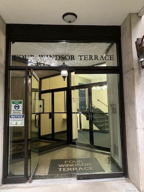 4 Windsor Terrace # 1E, White Plains, NY 10601