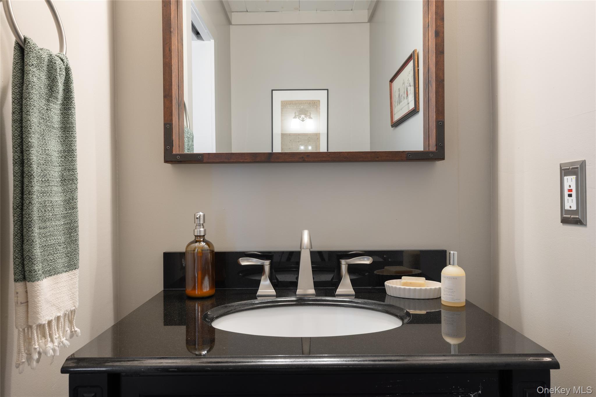 3 Corkscrew Road, Barryville, NY 12719