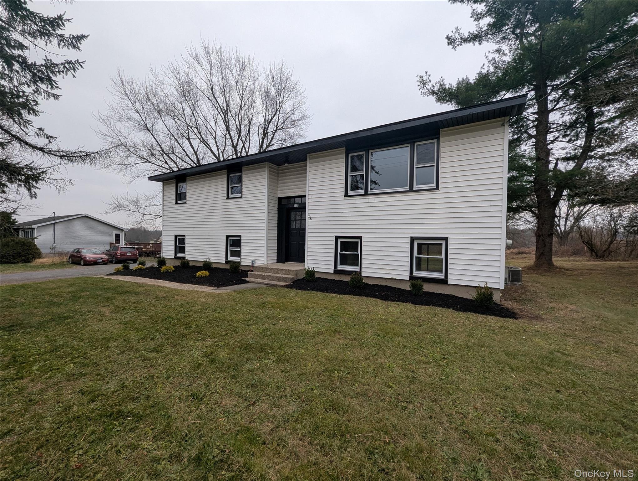 727 State Route 302, Pine Bush, NY 12566