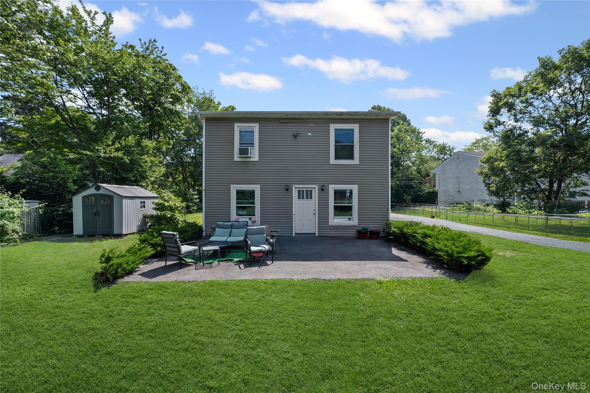 1113 Joselson Avenue, Bay Shore, NY 11706