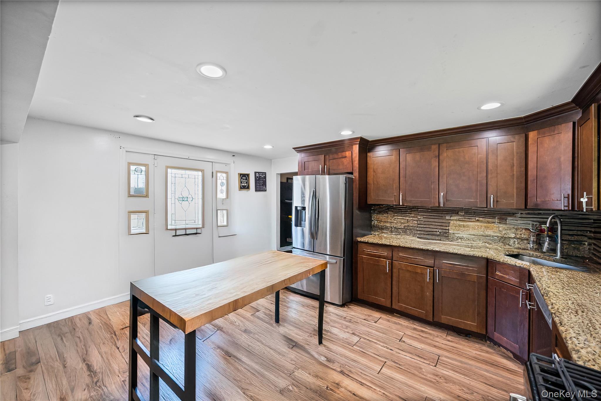 1113 Joselson Avenue, Bay Shore, NY 11706