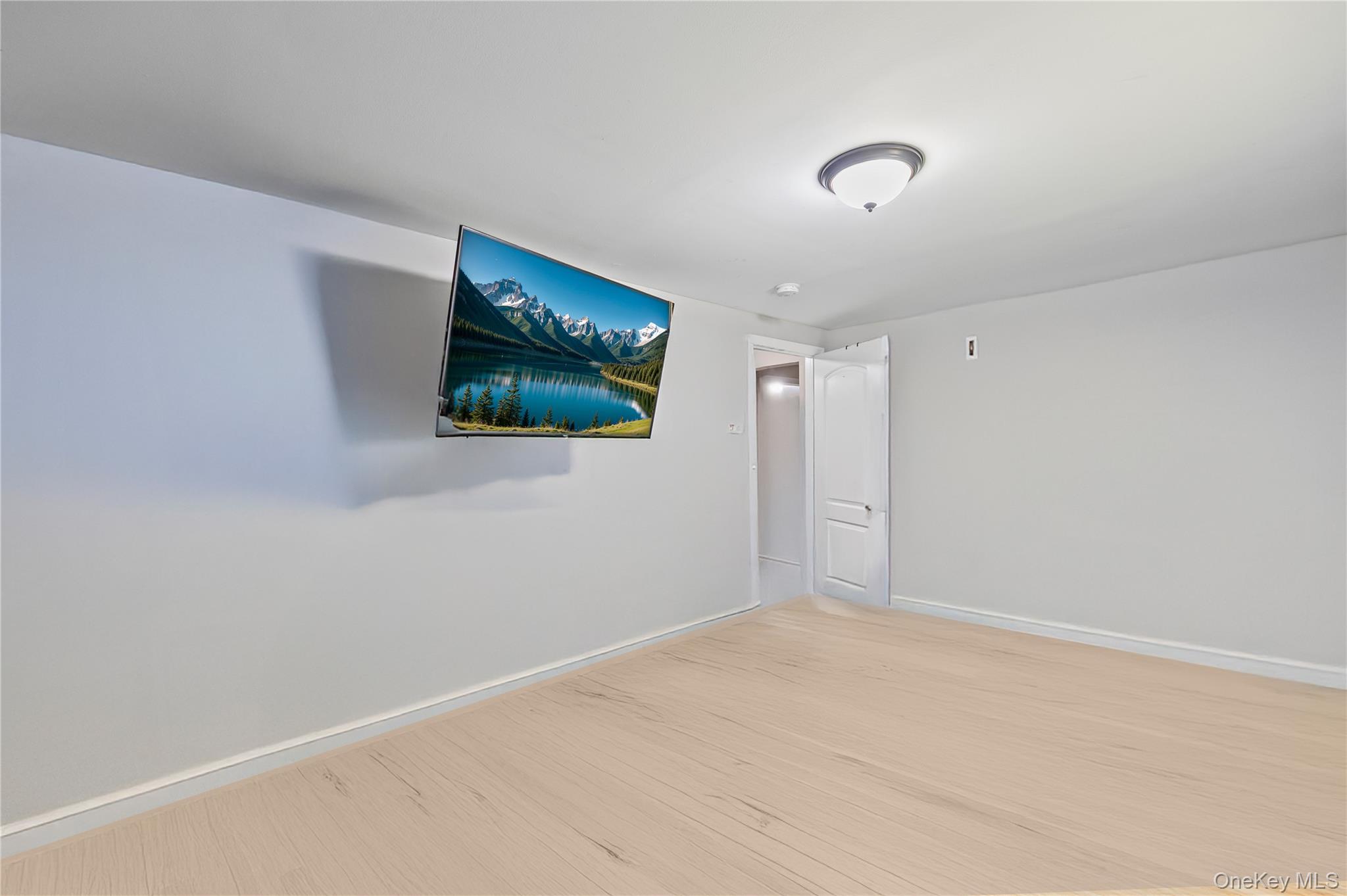 1113 Joselson Avenue, Bay Shore, NY 11706