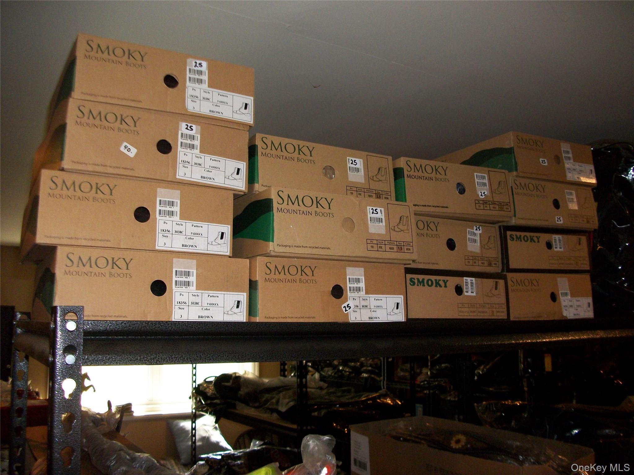 99 Dusinberre Rd, Gardiner, NY 12525