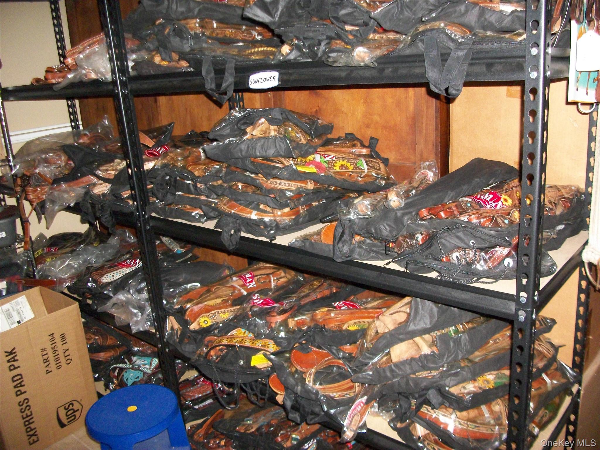 99 Dusinberre Rd, Gardiner, NY 12525