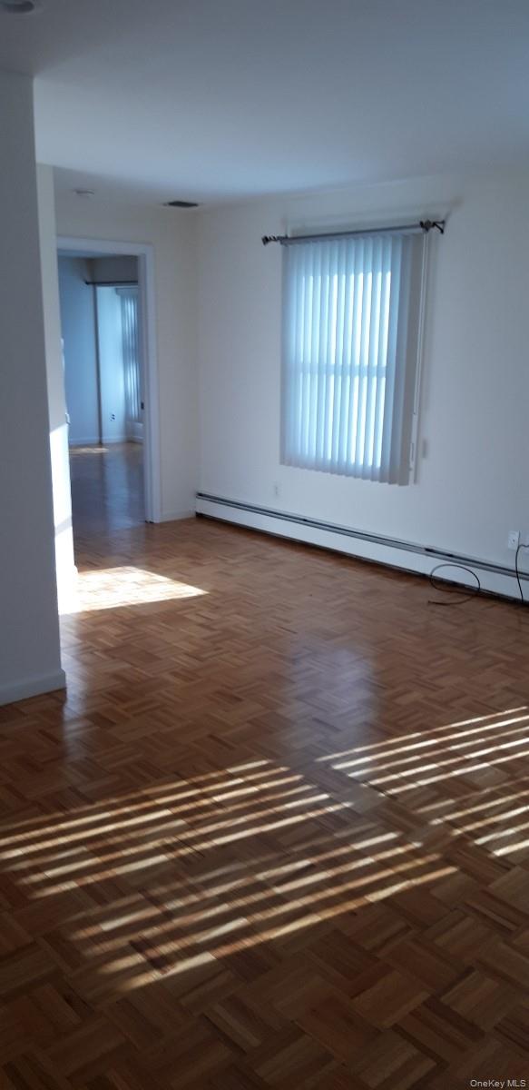 28 Ledgewood Circle, East Setauket, NY 11733