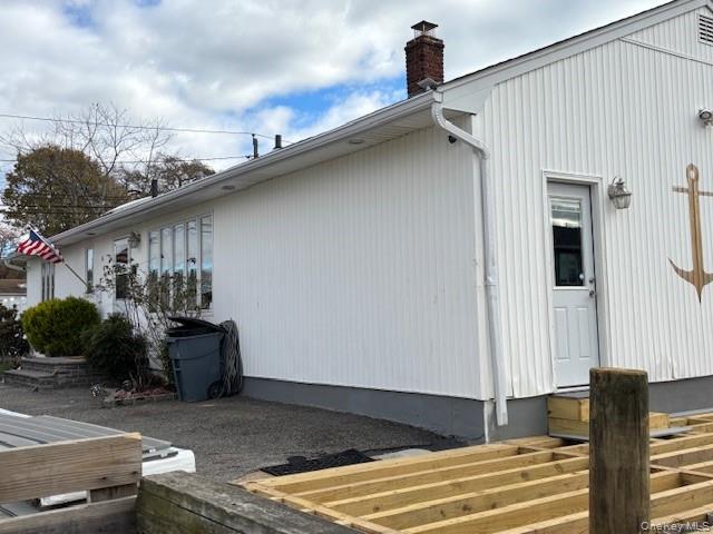 461 1st Avenue, Lindenhurst, NY 11757