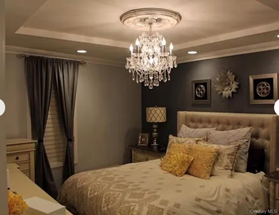 7845 79th Place, Glendale, NY 11385