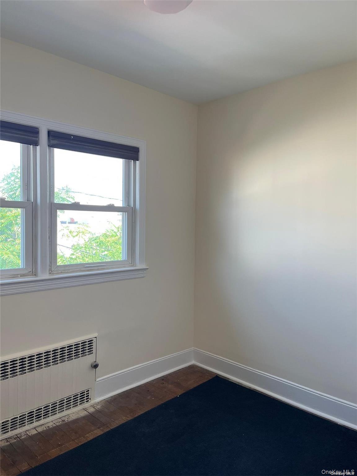 307 Magnolia Boulevard # Upper, Long Beach, NY 11561