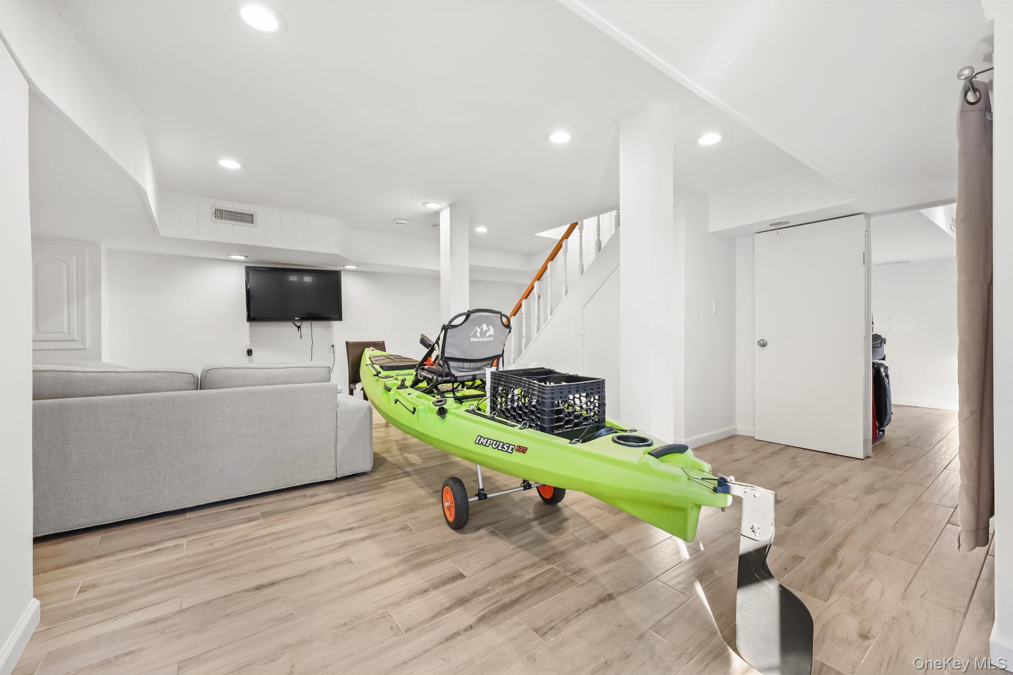 112 Clarence Road, Scarsdale, NY 10583