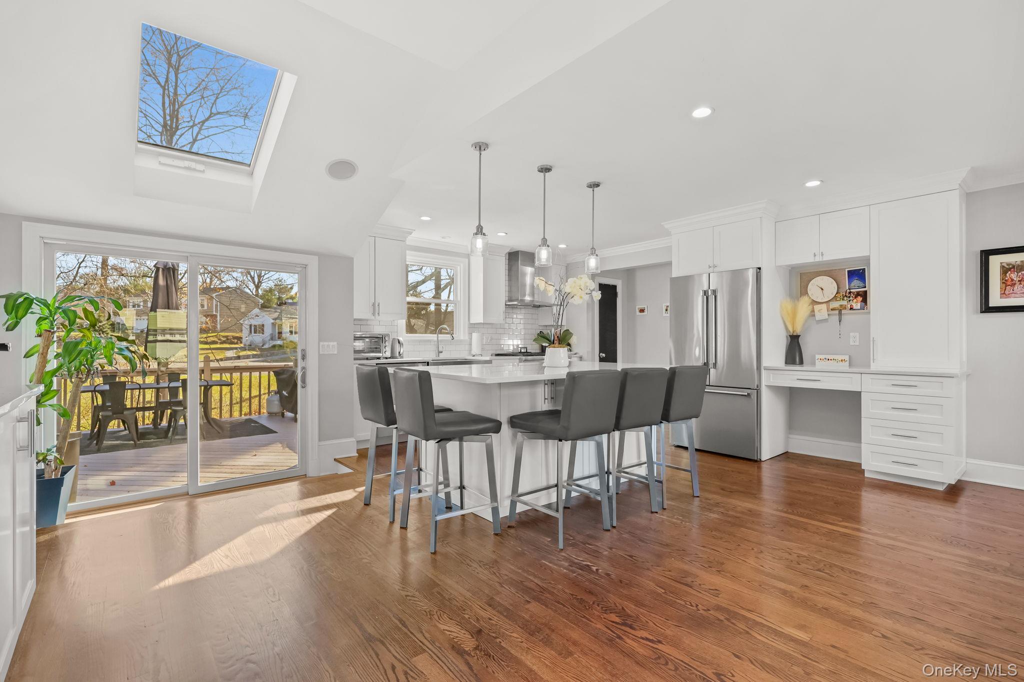 112 Clarence Road, Scarsdale, NY 10583