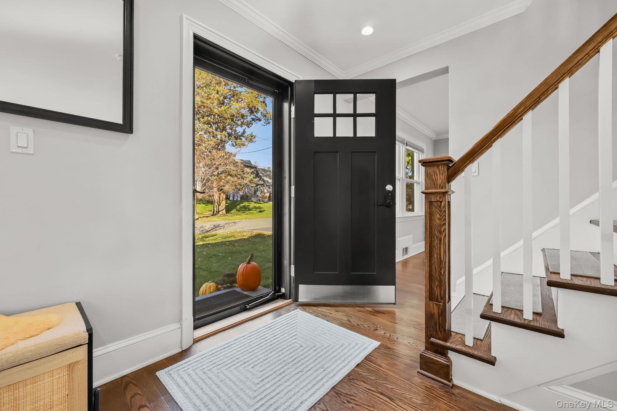 112 Clarence Road, Scarsdale, NY 10583