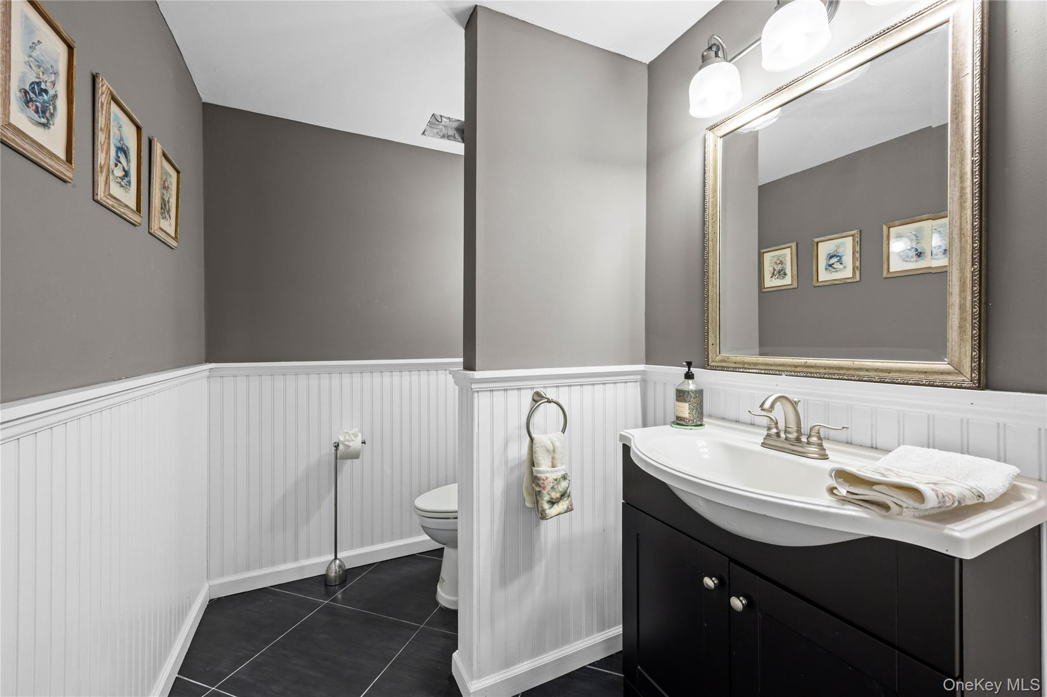 38 Hamlet Drive, Mount Sinai, NY 11766