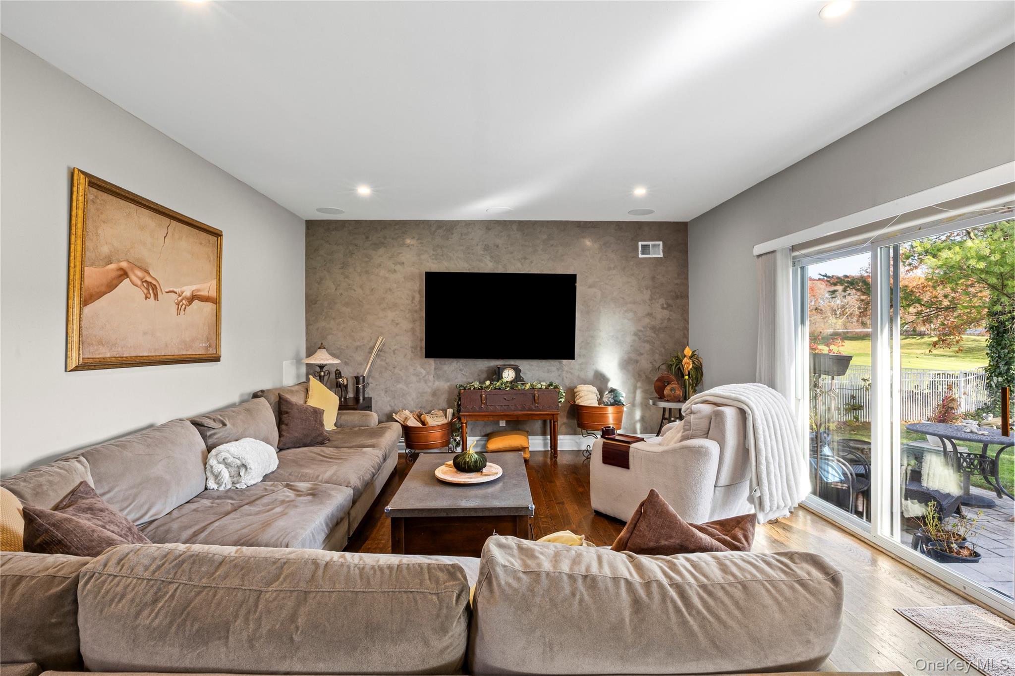 38 Hamlet Drive, Mount Sinai, NY 11766