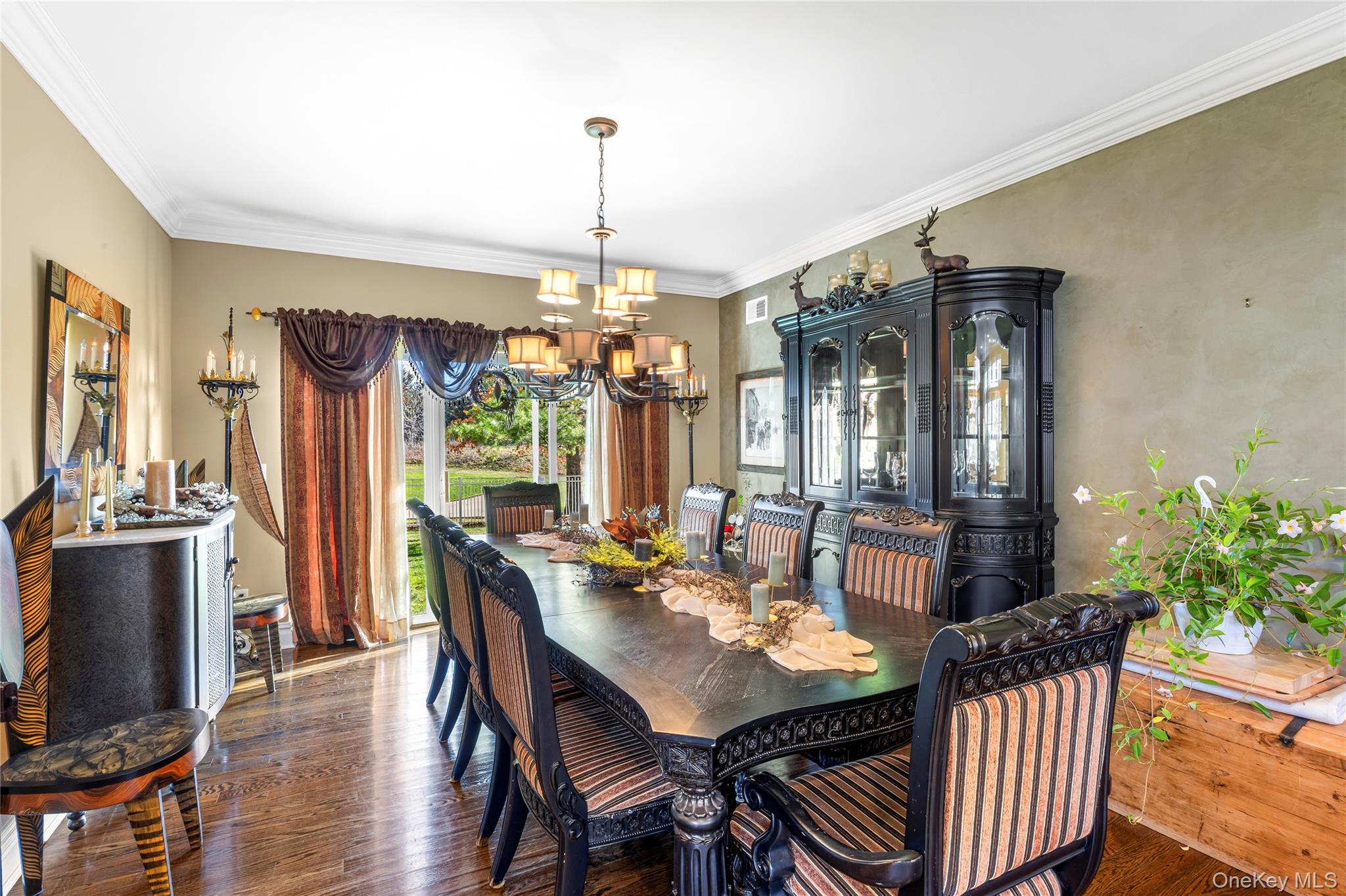 38 Hamlet Drive, Mount Sinai, NY 11766