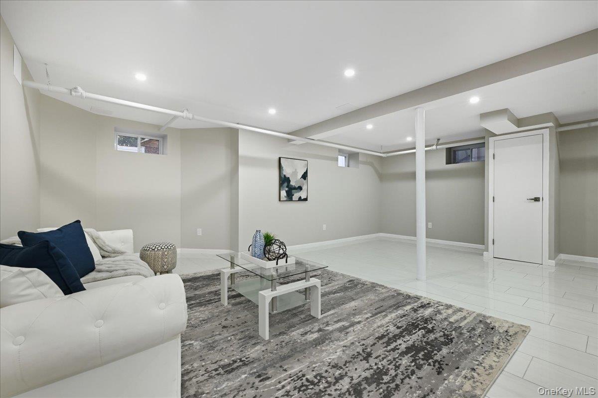 253 William Street, West Hempstead, NY 11552