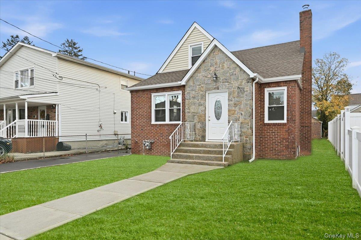 253 William Street, West Hempstead, NY 11552