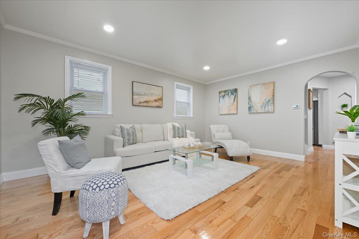 253 William Street, West Hempstead, NY 11552