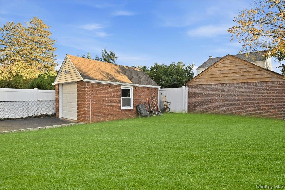 253 William Street, West Hempstead, NY 11552