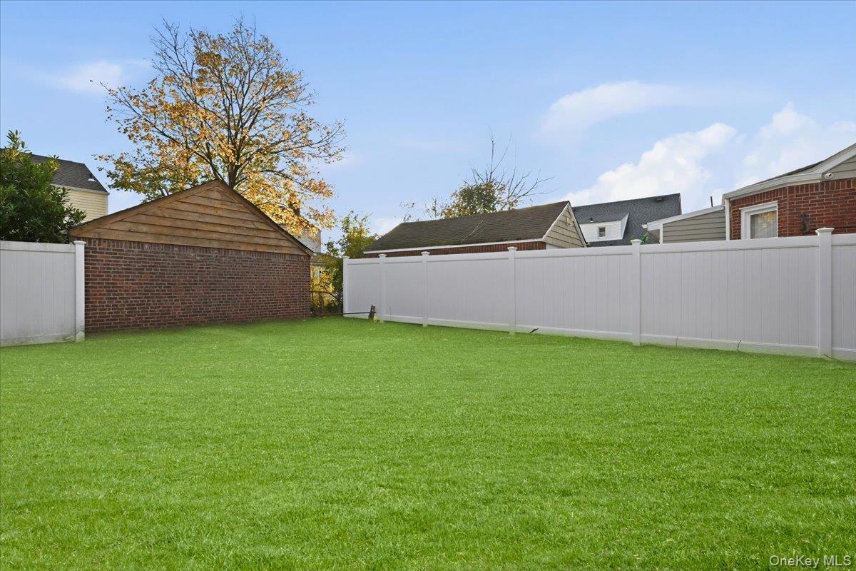 253 William Street, West Hempstead, NY 11552