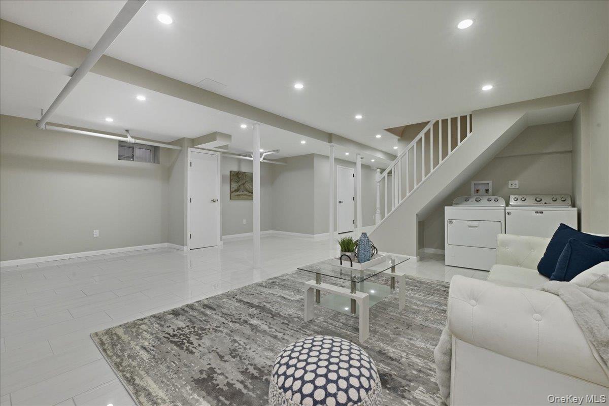 253 William Street, West Hempstead, NY 11552