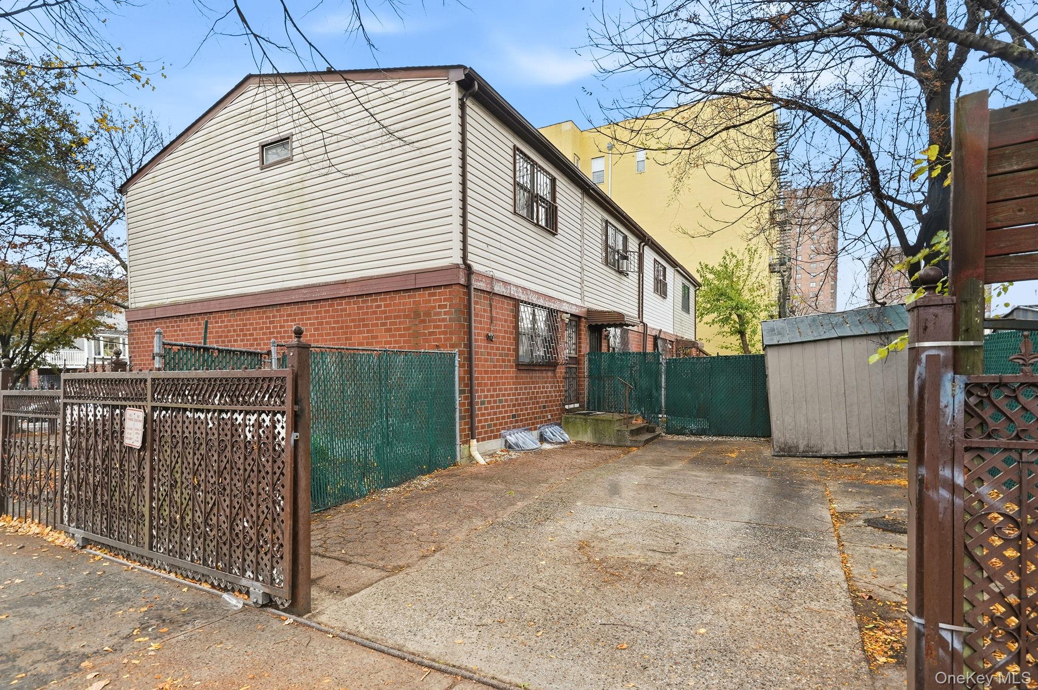 795 Jackson Avenue, Bronx, NY 10456