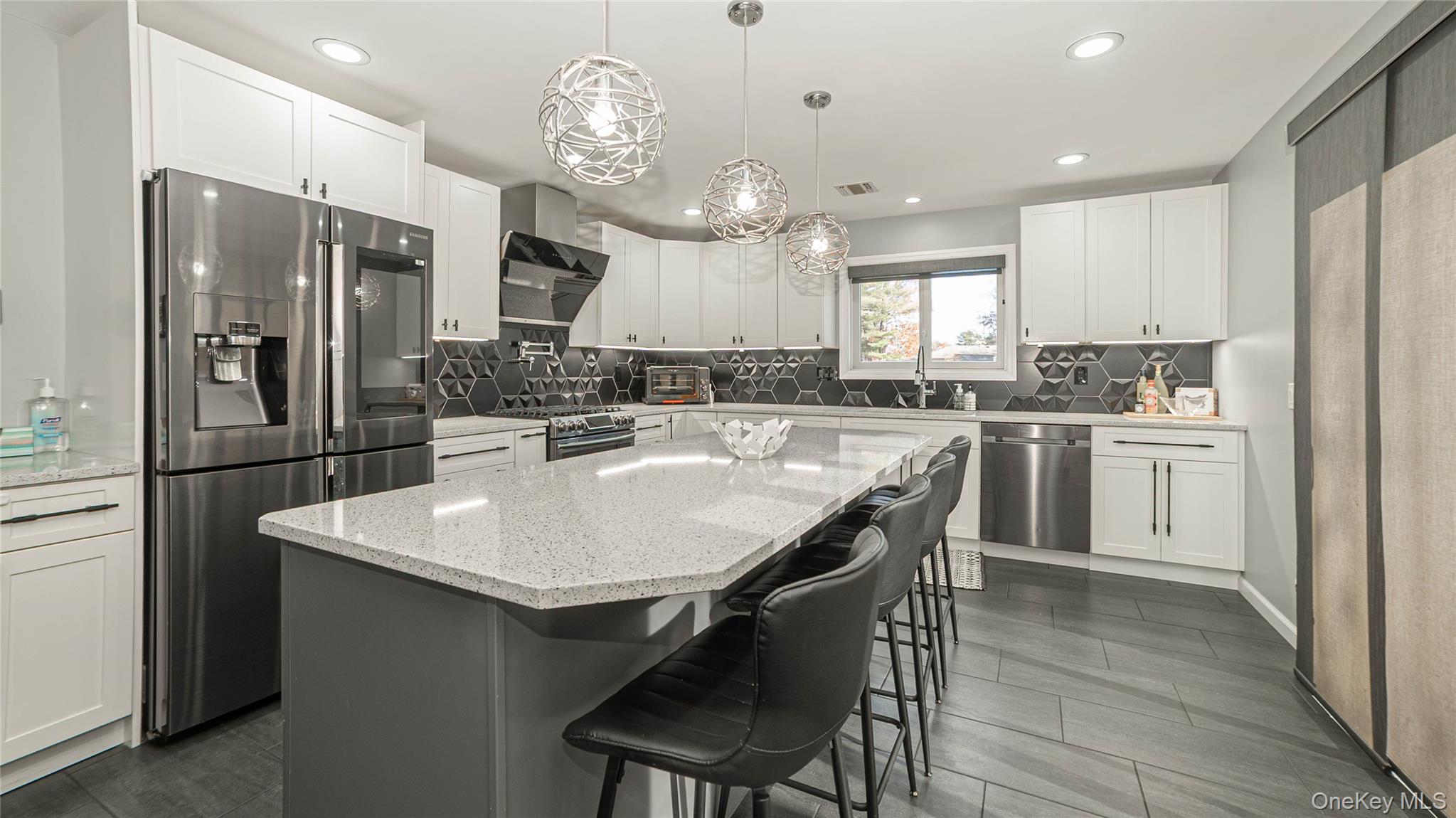 7 Jackson Street, Nesconset, NY 11767