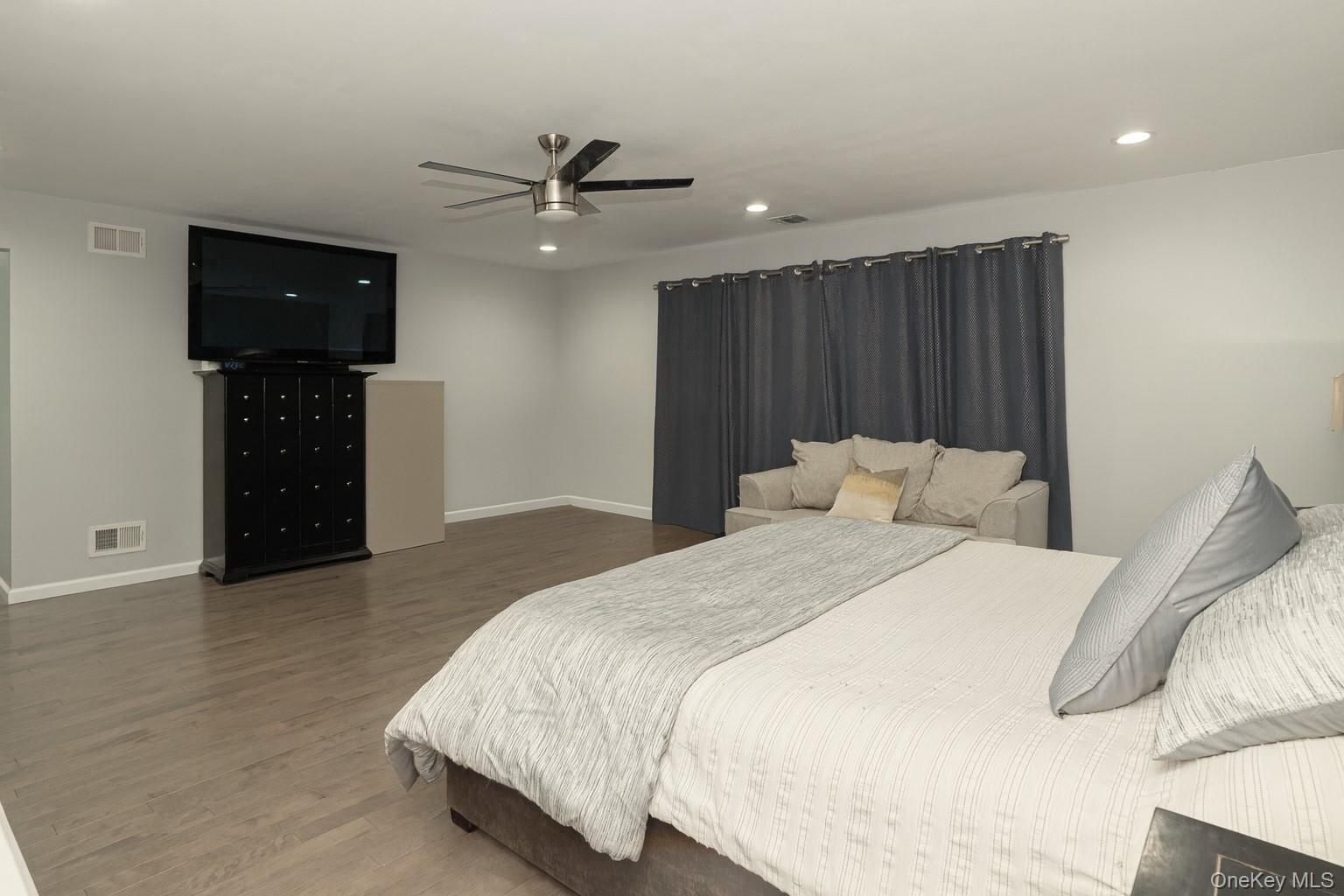 7 Jackson Street, Nesconset, NY 11767