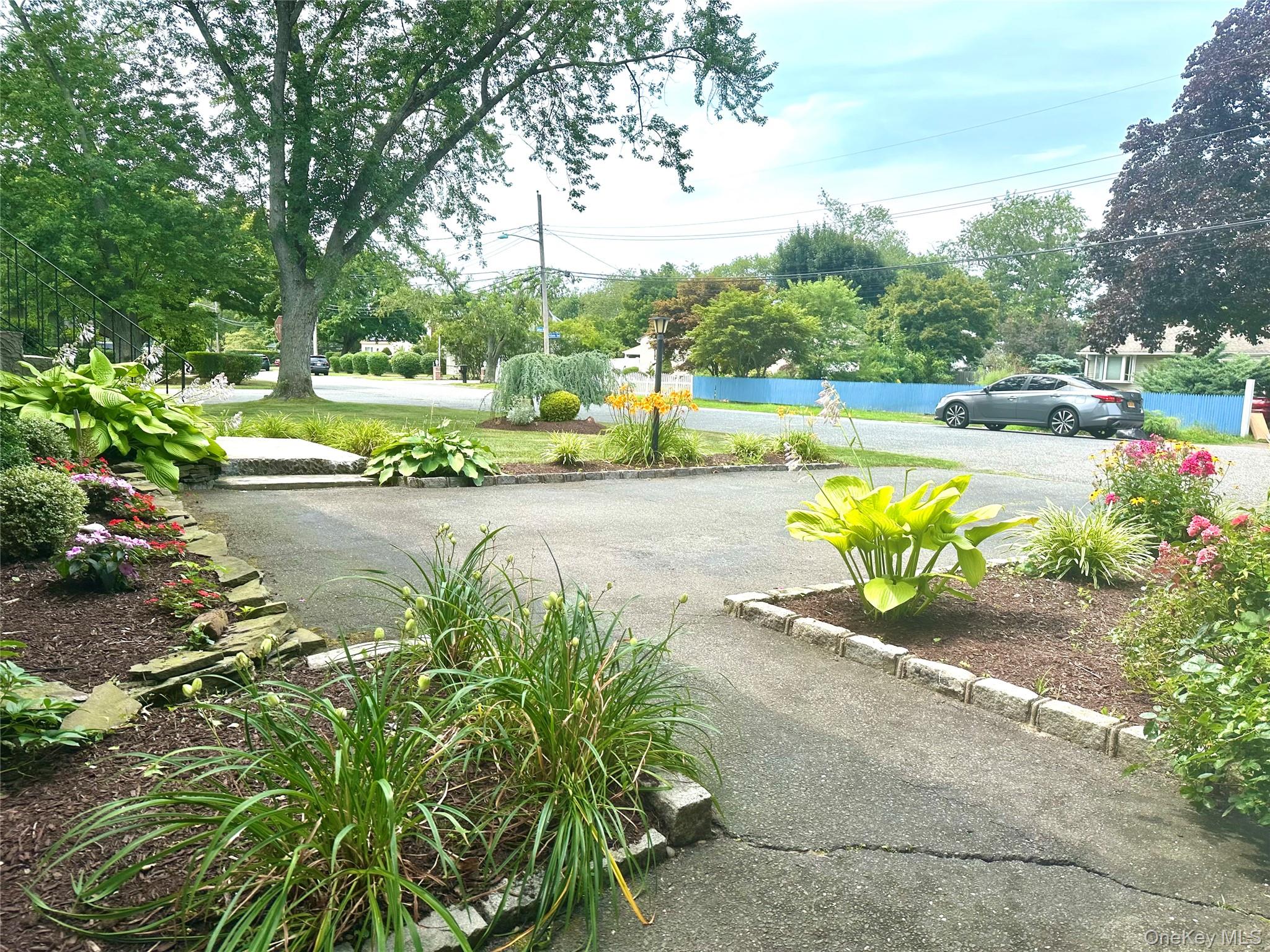 10 N Jackson Avenue, Brentwood, NY 11717