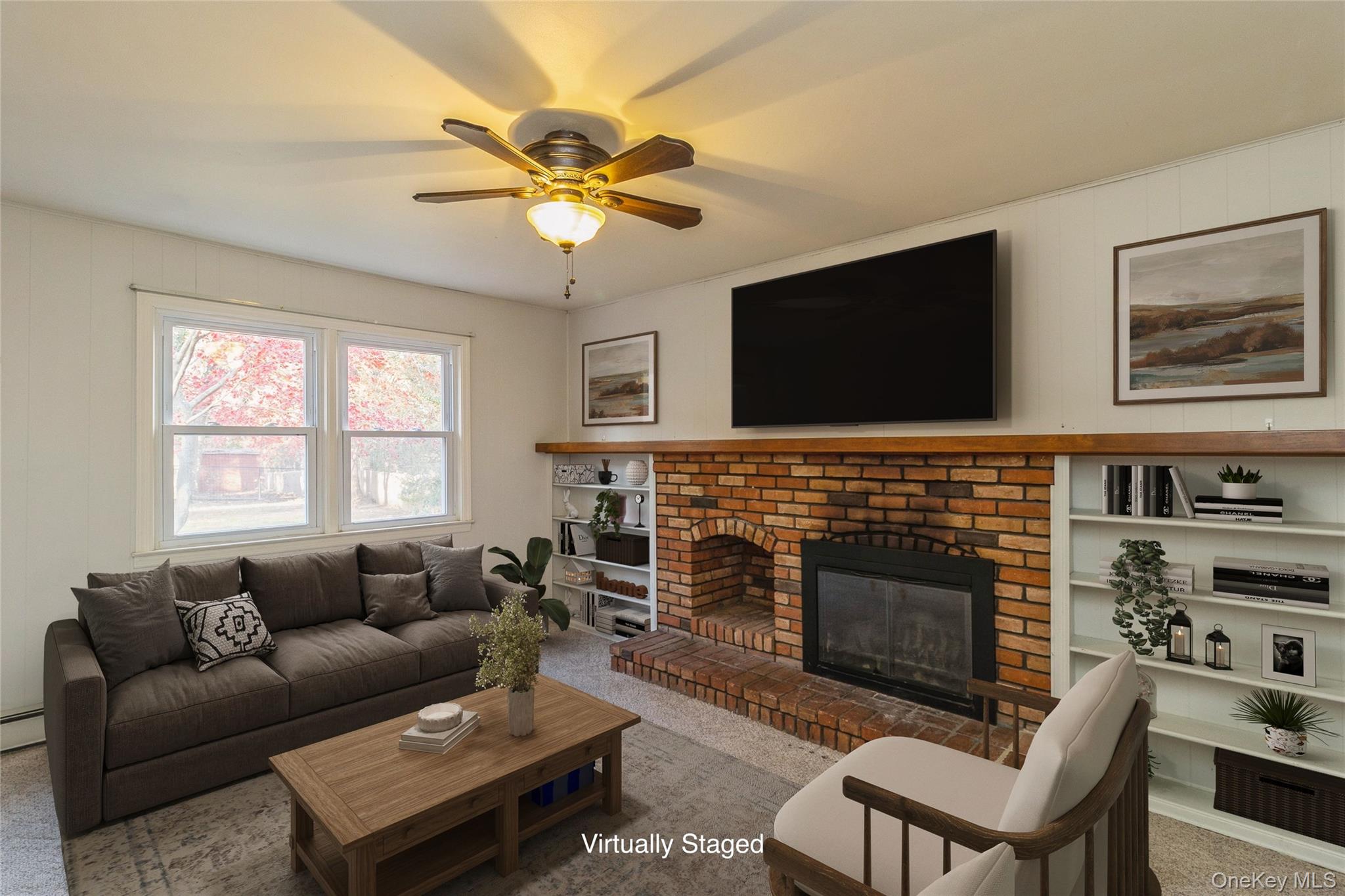 15 Mobrey Lane, Smithtown, NY 11787