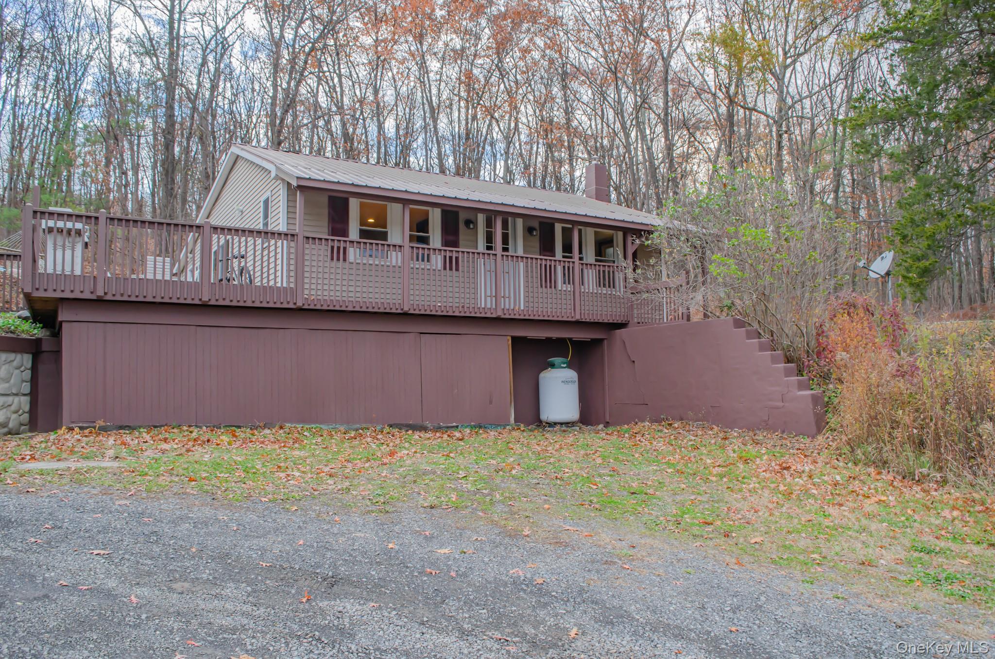 10037 9W Route, Athens, NY 12015