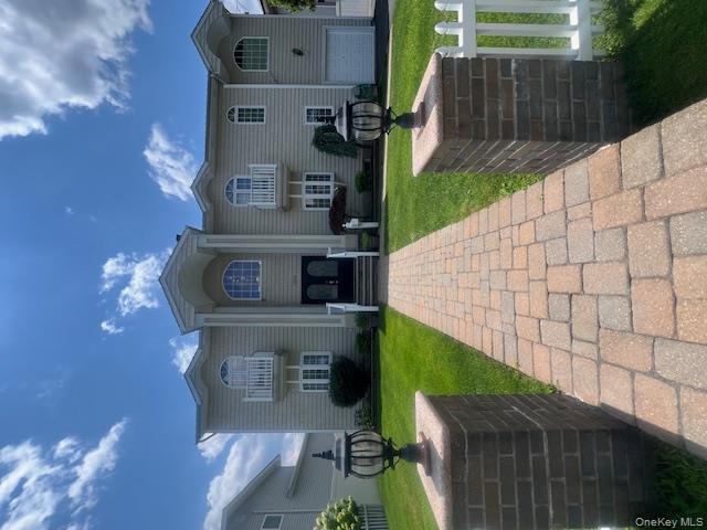 2548 Columbus Avenue, North Bellmore, NY 11710