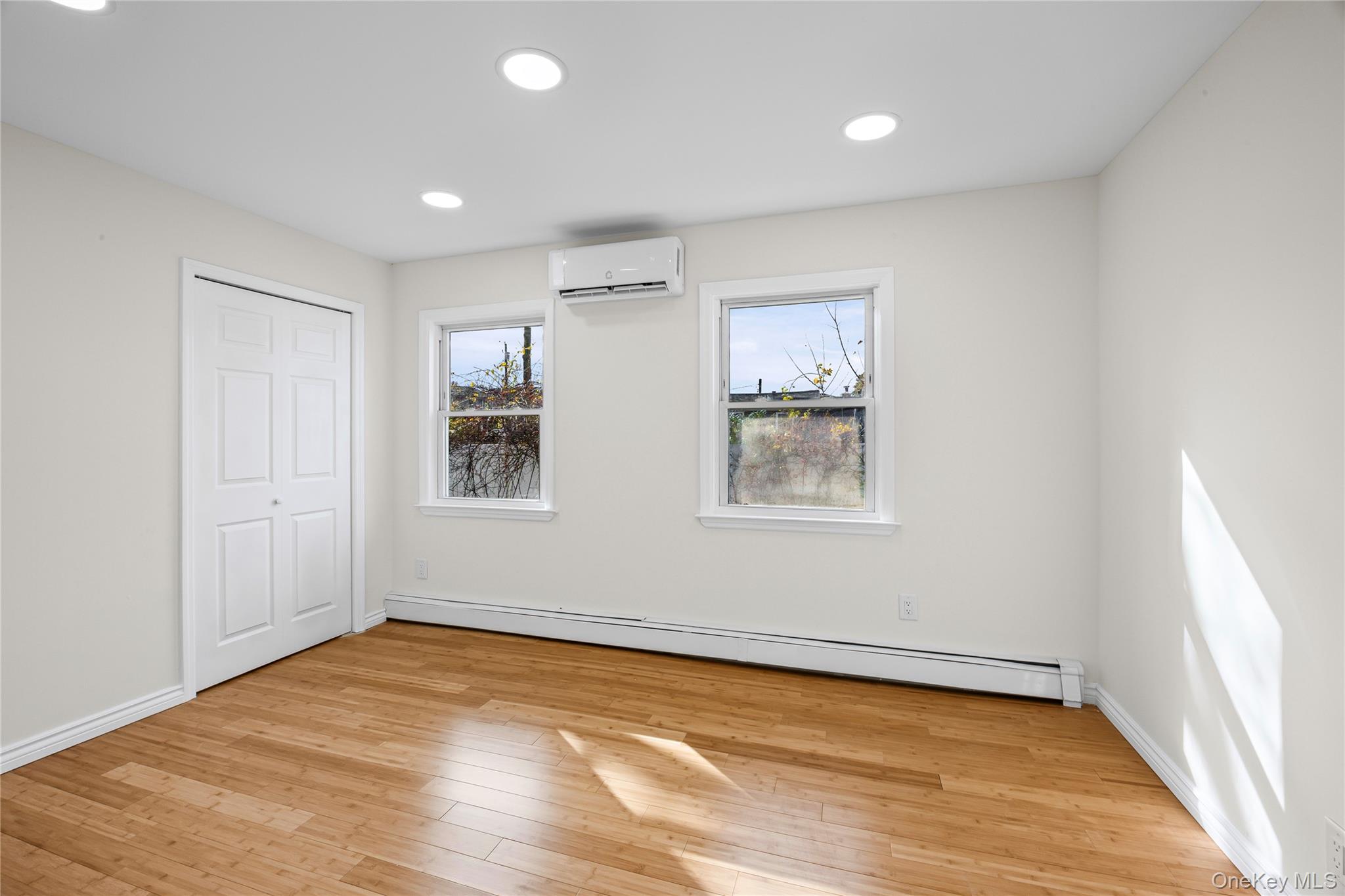 1568 7th Street, West Babylon, NY 11704