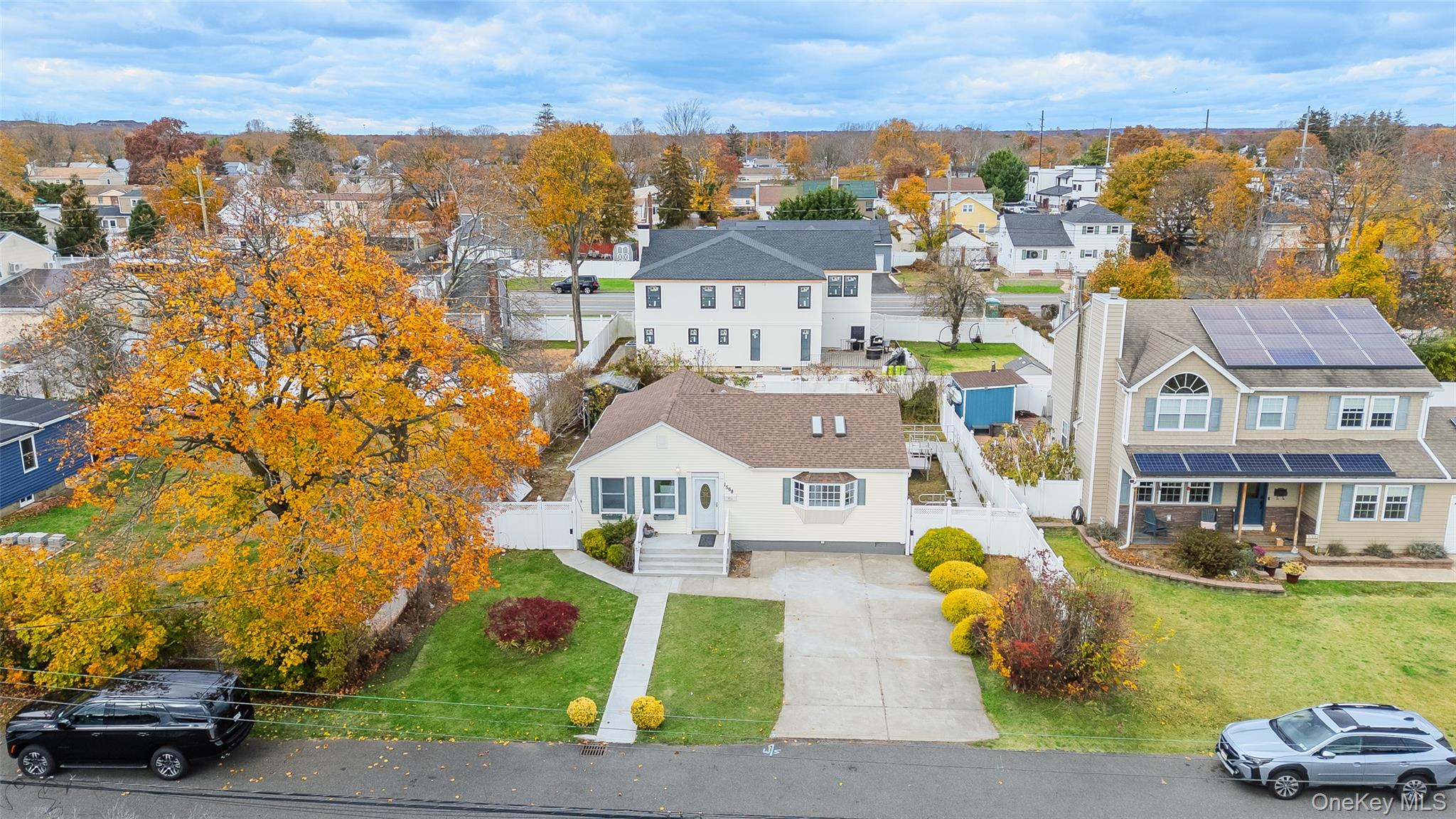 1568 7th Street, West Babylon, NY 11704