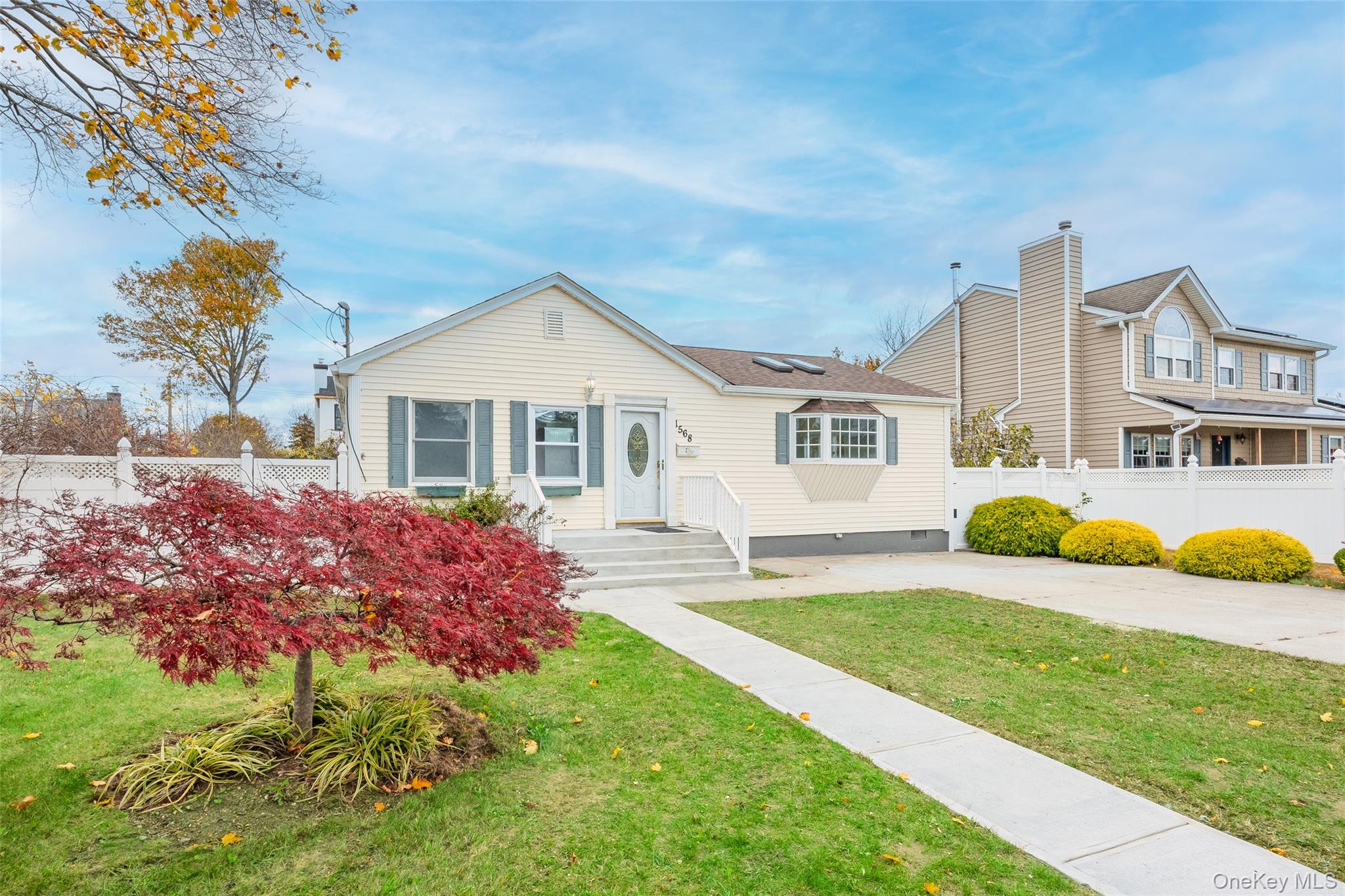 1568 7th Street, West Babylon, NY 11704