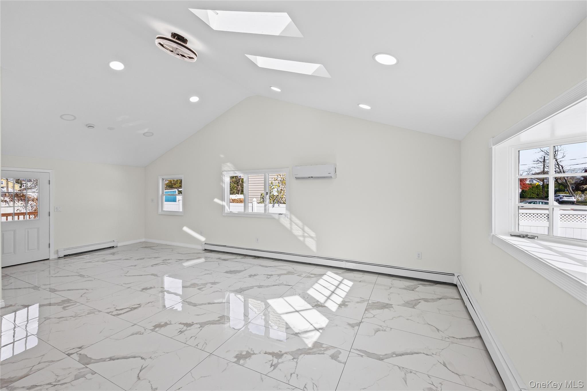 1568 7th Street, West Babylon, NY 11704