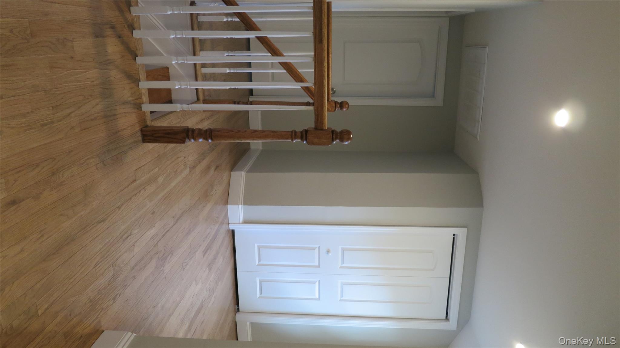 1 Eliot Drive, Lake Grove, NY 11755