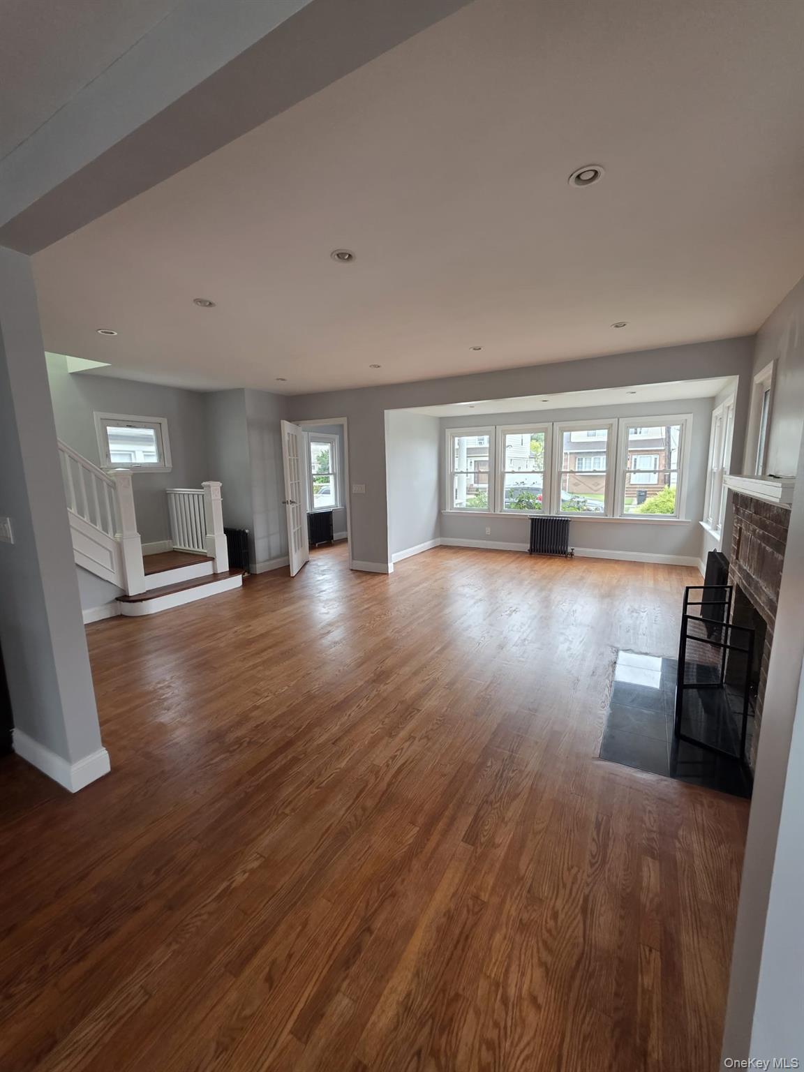 109-73 200th Street, Saint Albans, NY 11412