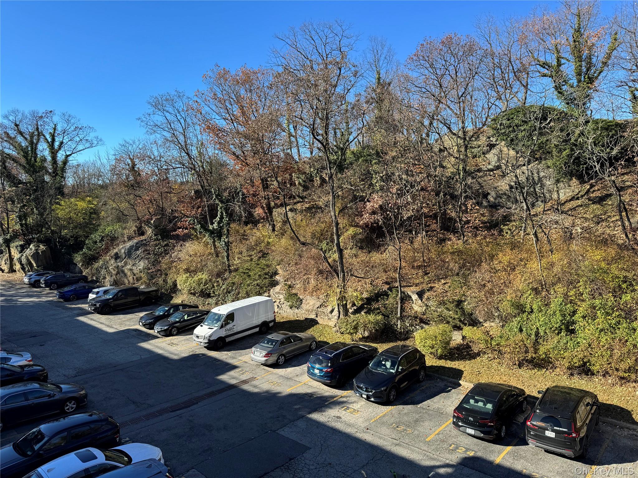 1101 Midland Avenue # 402, Bronxville, NY 10708