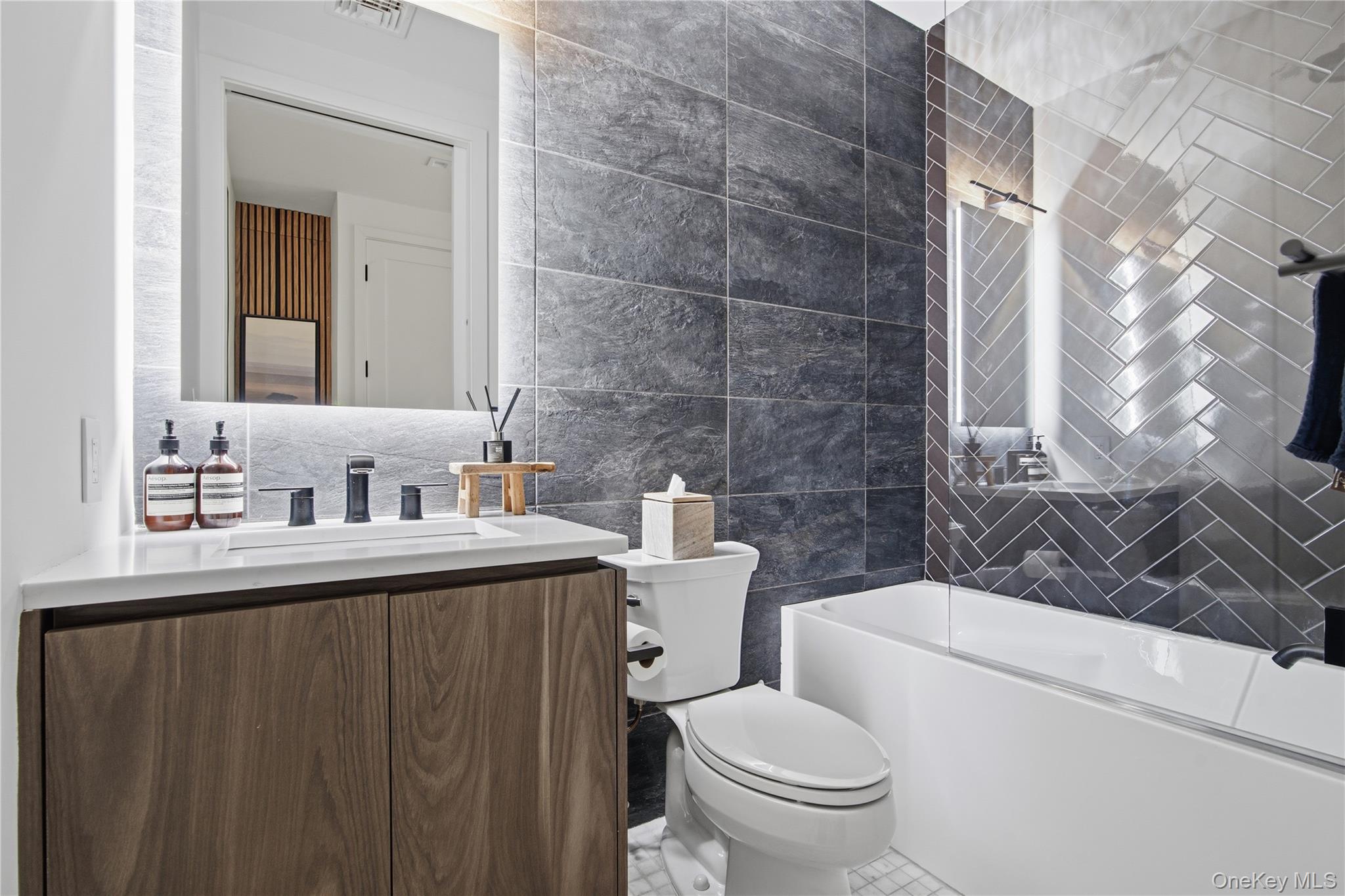 50 Chestnut Street # 8, Dobbs Ferry, NY 10522