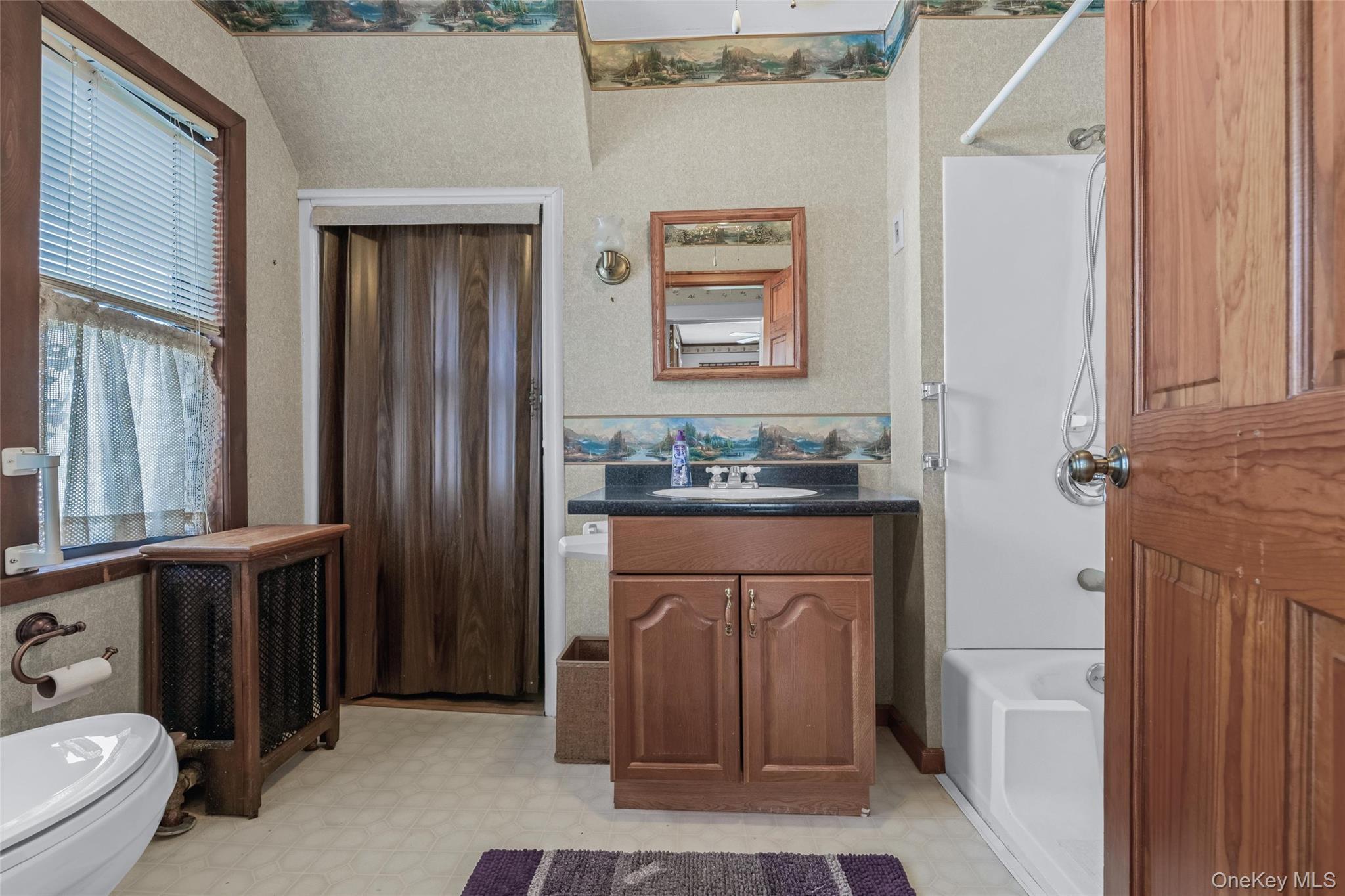 4611 245th Street, Douglaston, NY 11362