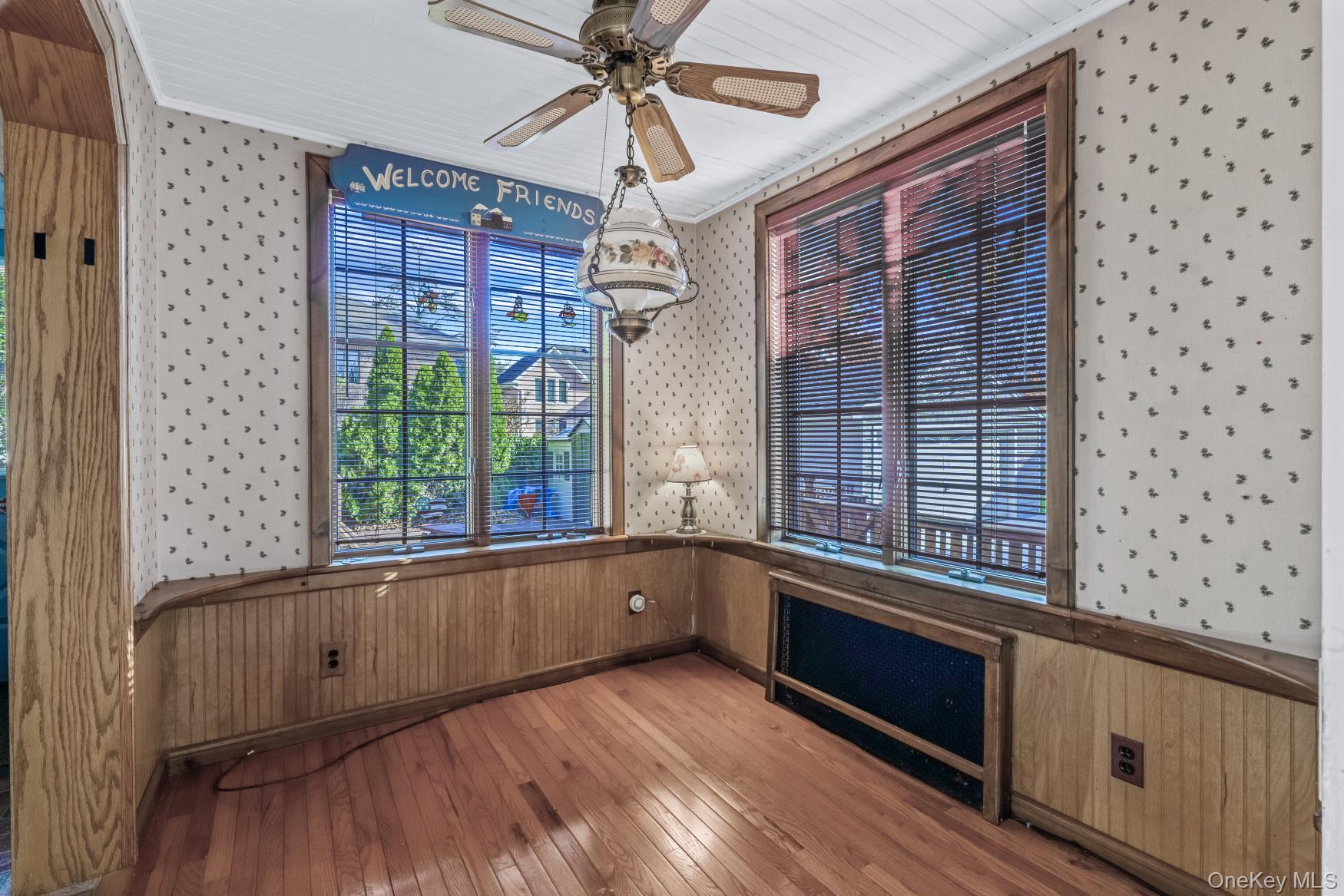 4611 245th Street, Douglaston, NY 11362