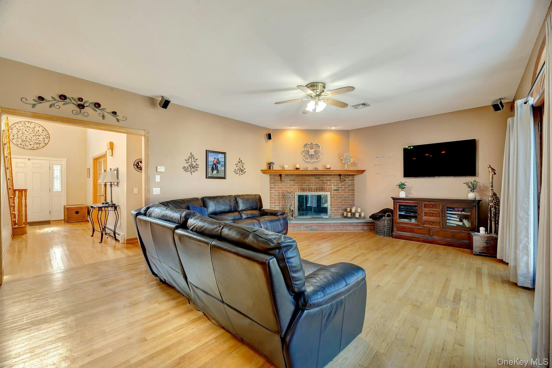 145 Baldwin Place, Cutchogue, NY 11935