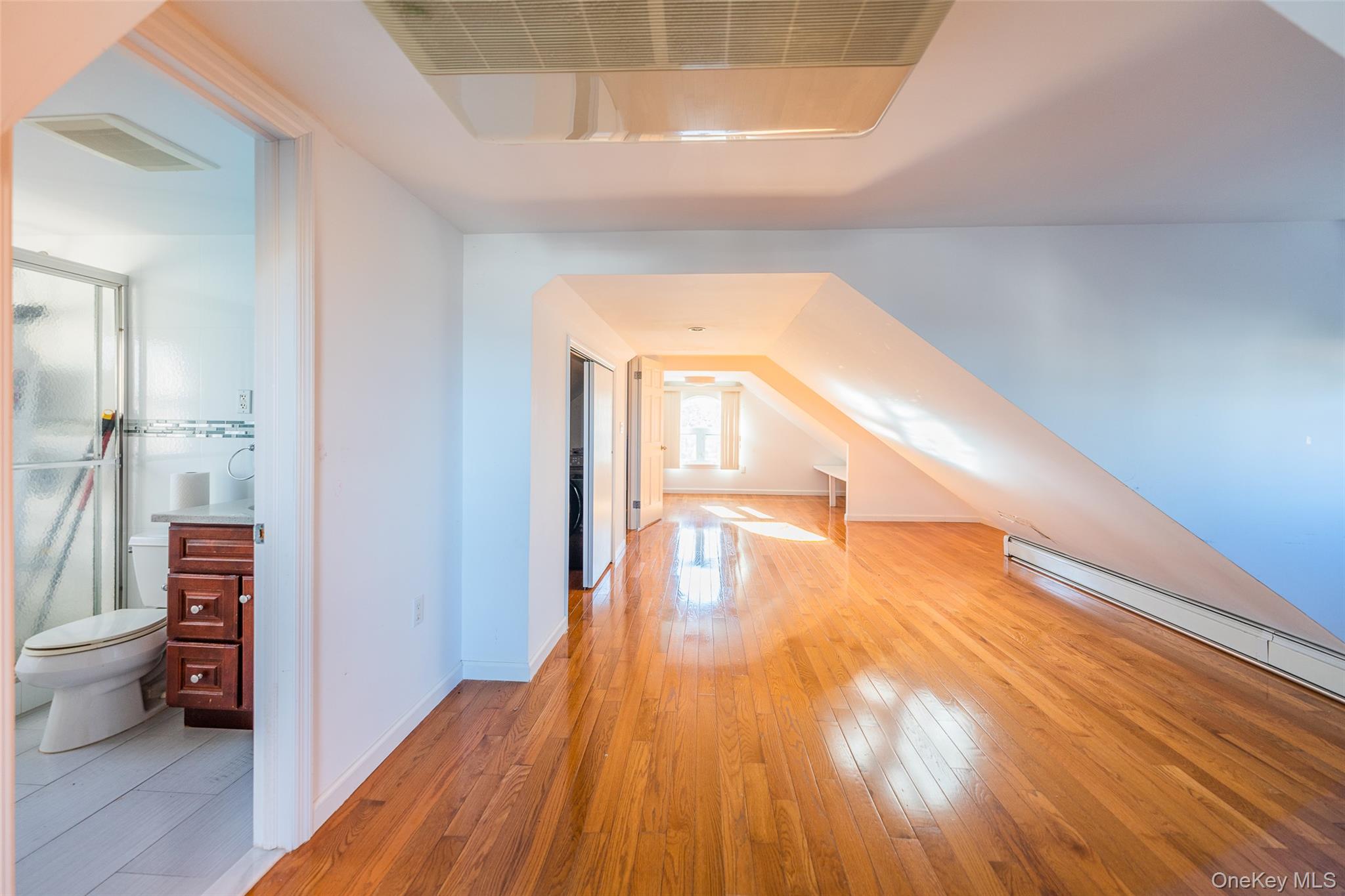 24563 61st Avenue, Little Neck, NY 11362