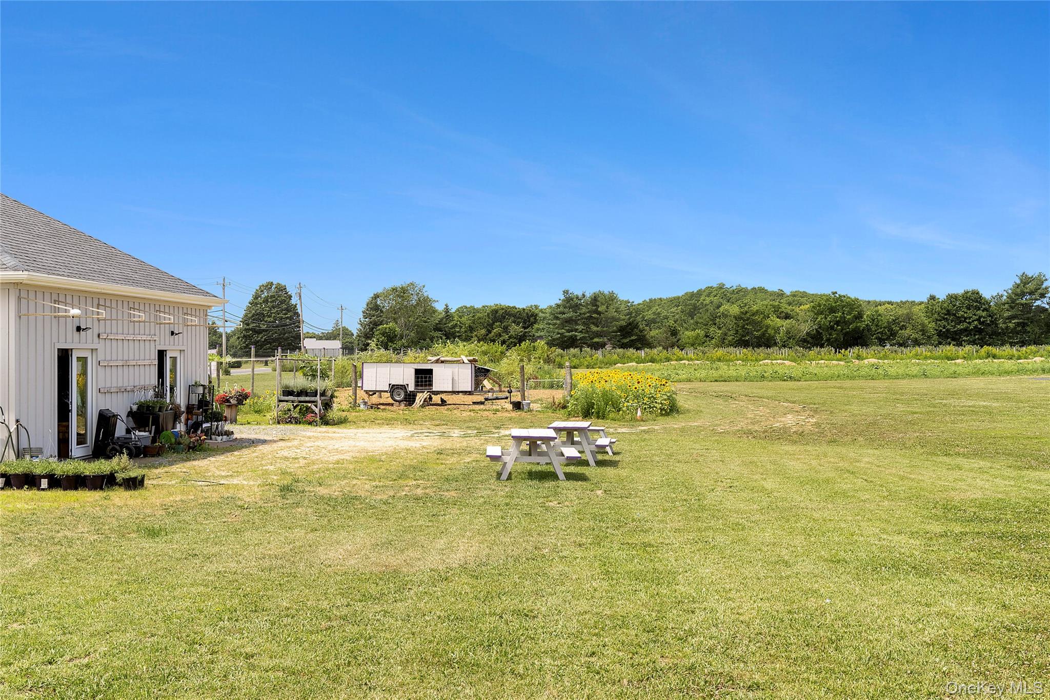 3360 Sound Avenue, Riverhead, NY 11901