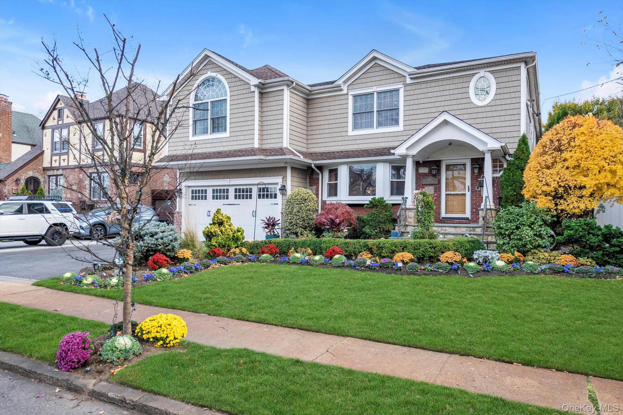 65 Reyam Road, Lynbrook, NY 11563