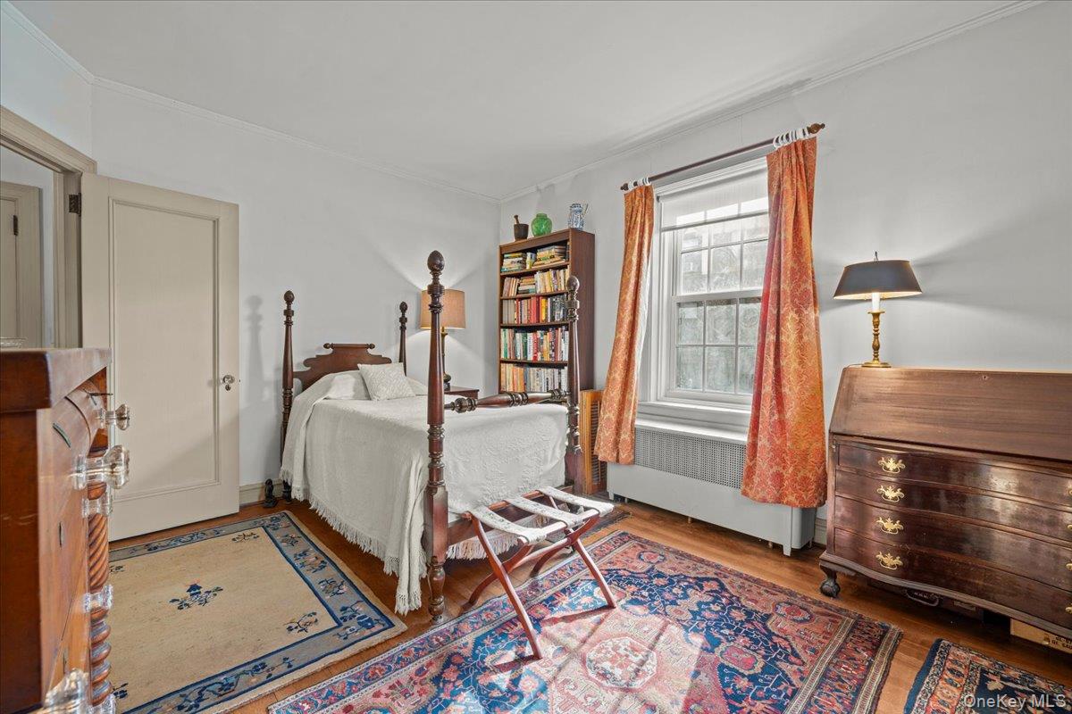 525 W 238th Street # 2B, Bronx, NY 10463