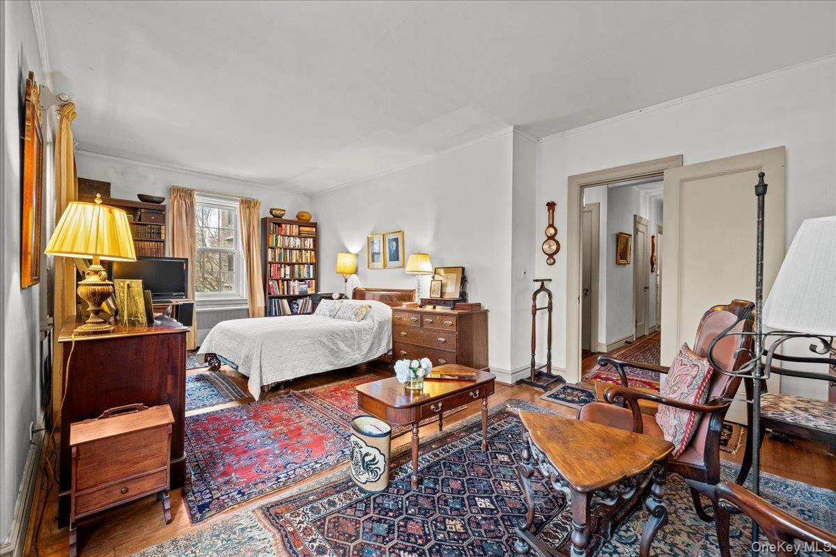 525 W 238th Street # 2B, Bronx, NY 10463