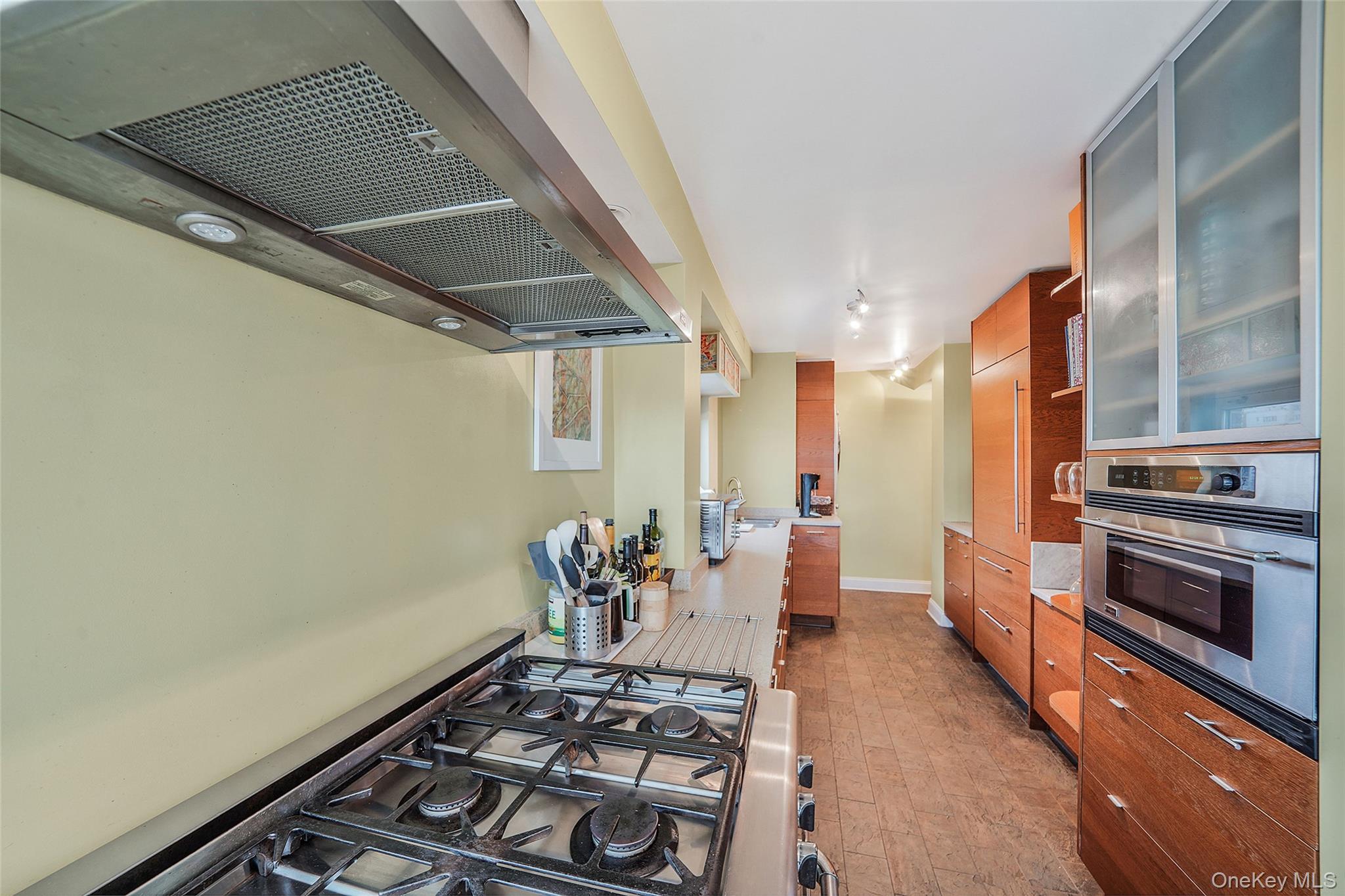 460 E 79th Street # 11DE, New York (Manhattan), NY 10075