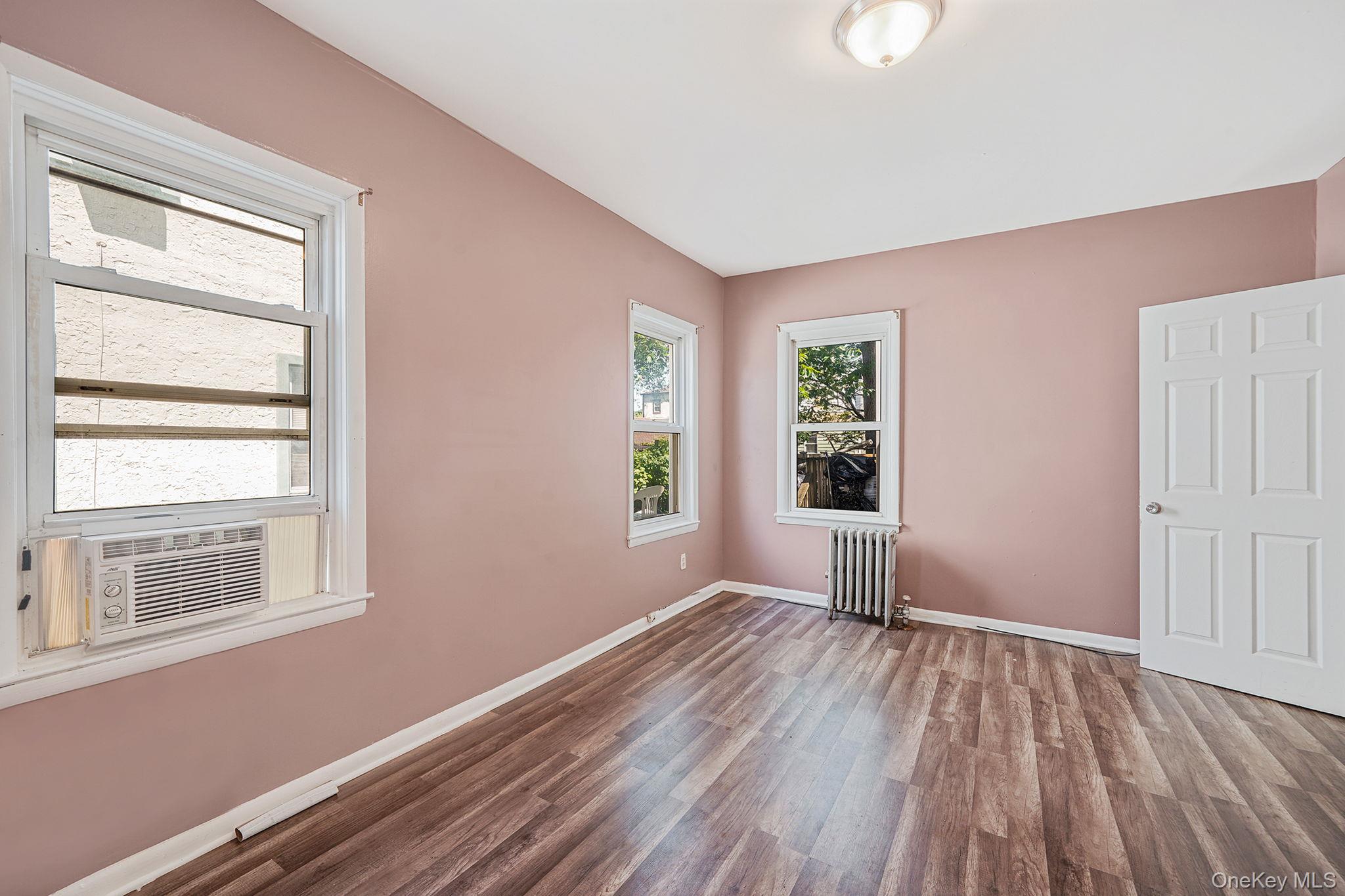 13841 230th Place, Laurelton, NY 11413