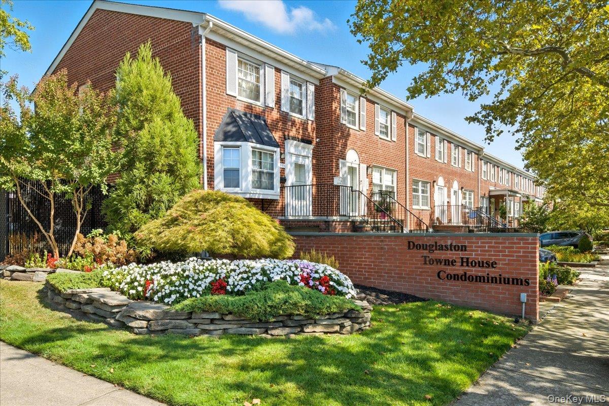 6239 Douglaston Parkway # 19, Douglaston, NY 11362
